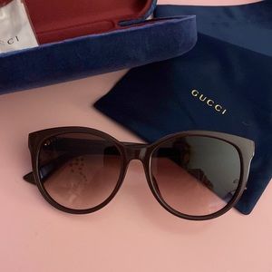 Gucci sunglasses